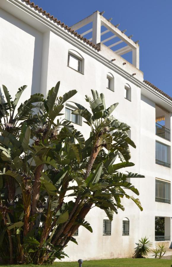 Luxury Garden Apartment - Walking Distance To The Sea Sitio de Calahonda Kültér fotó